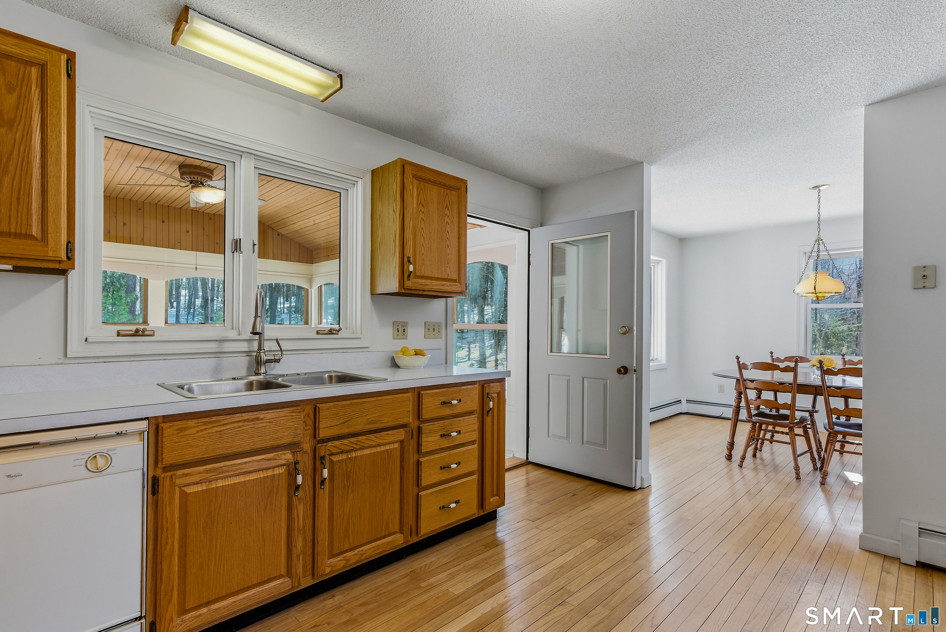 720 Bolton Road Vernon, CT 06066 - Photo 14 of 37