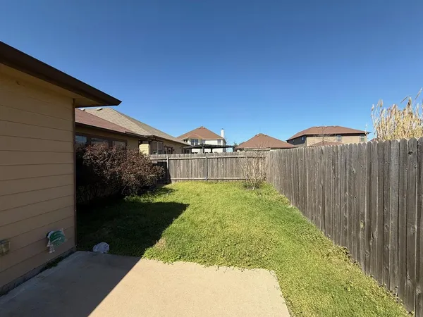 $2,295 | 828 Oatmeal Drive, Pflugerville, TX 78660