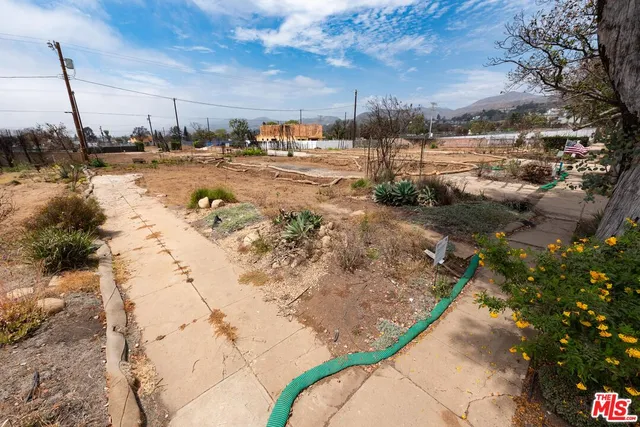 $1,595,000 | 1039 Hartzell Street, Pacific Palisades, CA 90272