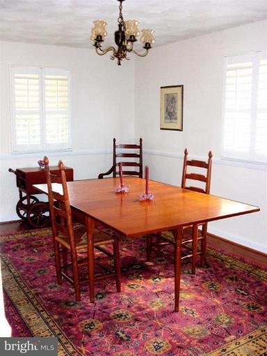 1946 Kirby Road McLean, VA 22101 - Photo 4 of 19 Dining Room