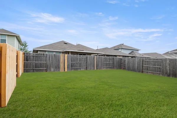 $306,190 | 305 Jade Street, Maxwell, TX 78656