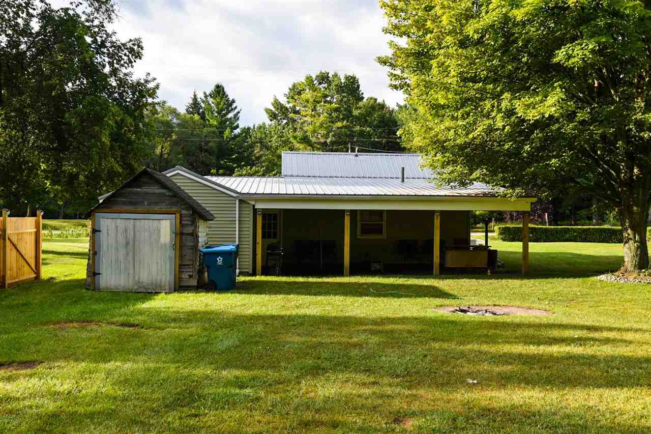 1757 East Kitchen Road Pinconning, MI 48650 - Photo 3 of 24