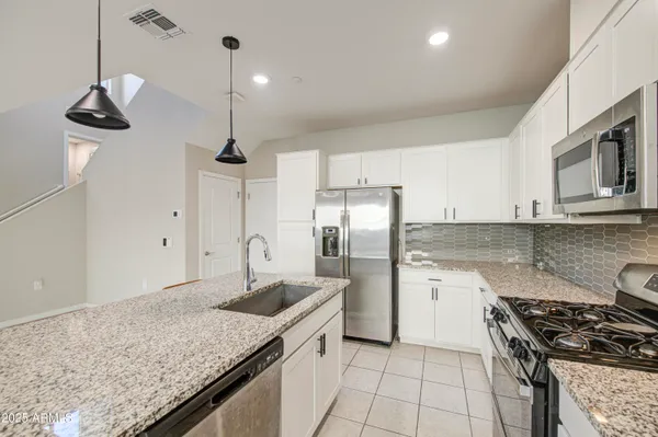 $454,900 | 736 East Rojo Way, Unit 101, Gilbert, AZ 85297