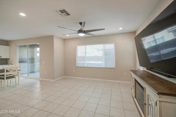 $454,900 | 736 East Rojo Way, Unit 101, Gilbert, AZ 85297
