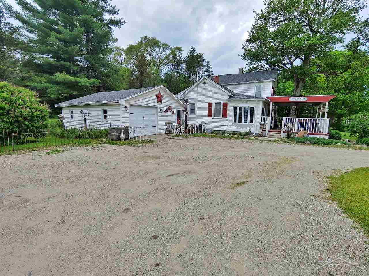 7190 South Graham Road St. Charles, MI 48655 - Photo 35 of 44 50012914-34.JPG