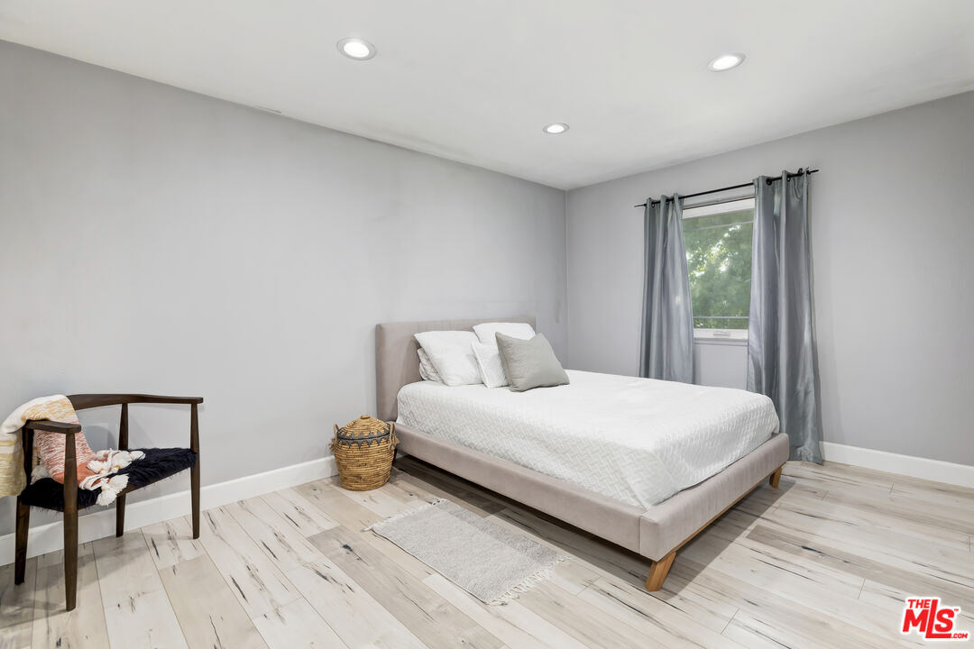 628 Royal View Street Duarte, CA 91010 - Photo 14 of 17