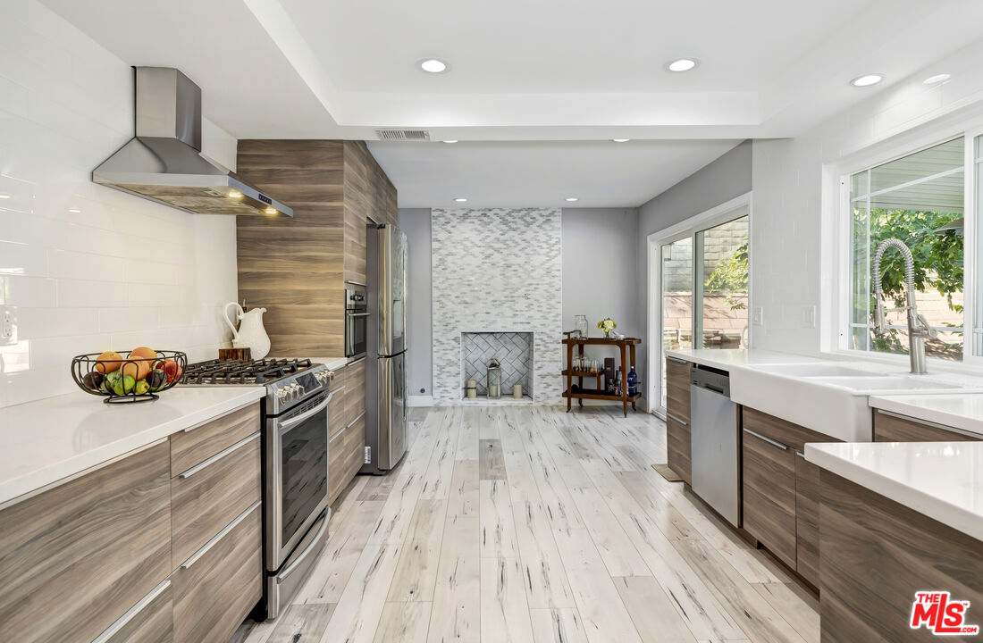 628 Royal View Street Duarte, CA 91010 - Photo 10 of 17