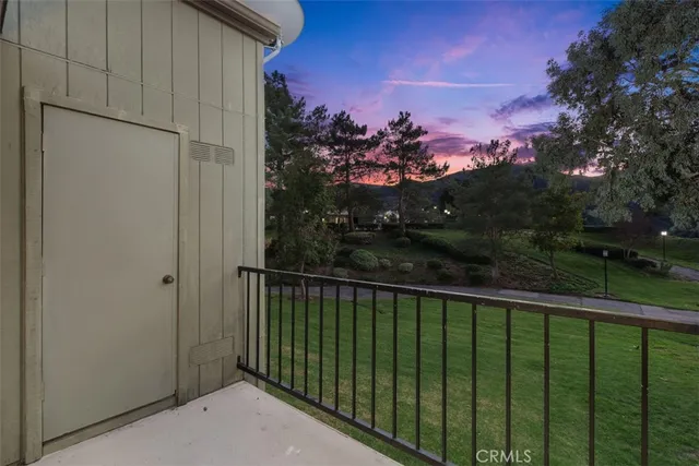 $415,000 | 2576 Avenida Del Vista, Unit 204, Corona, CA 92882