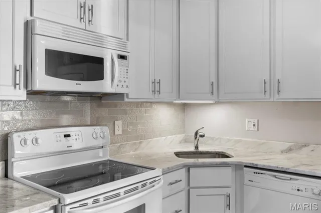 $170,000 | 1436 Peacock Lane, St. Louis, MO 63144