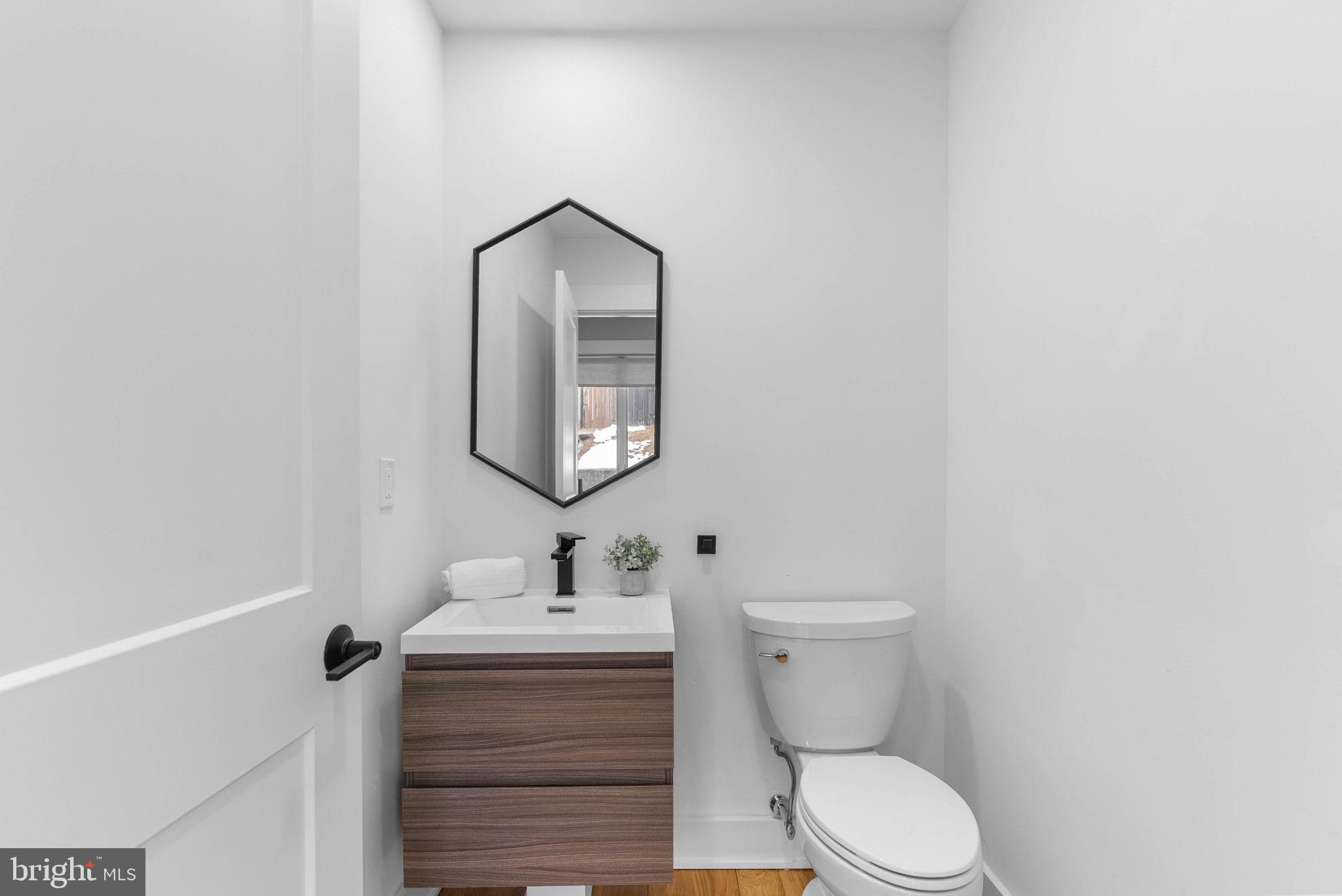 311 Delmar Street Philadelphia, PA 19128 - Photo 6 of 62