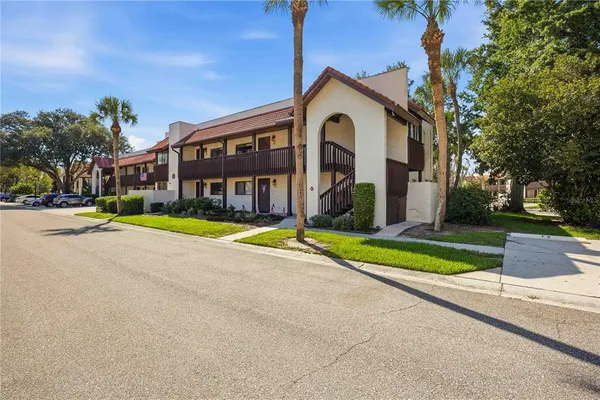 $169,000 | 6204 Country Club Drive, Unit F24, Lake Wales, FL 33898