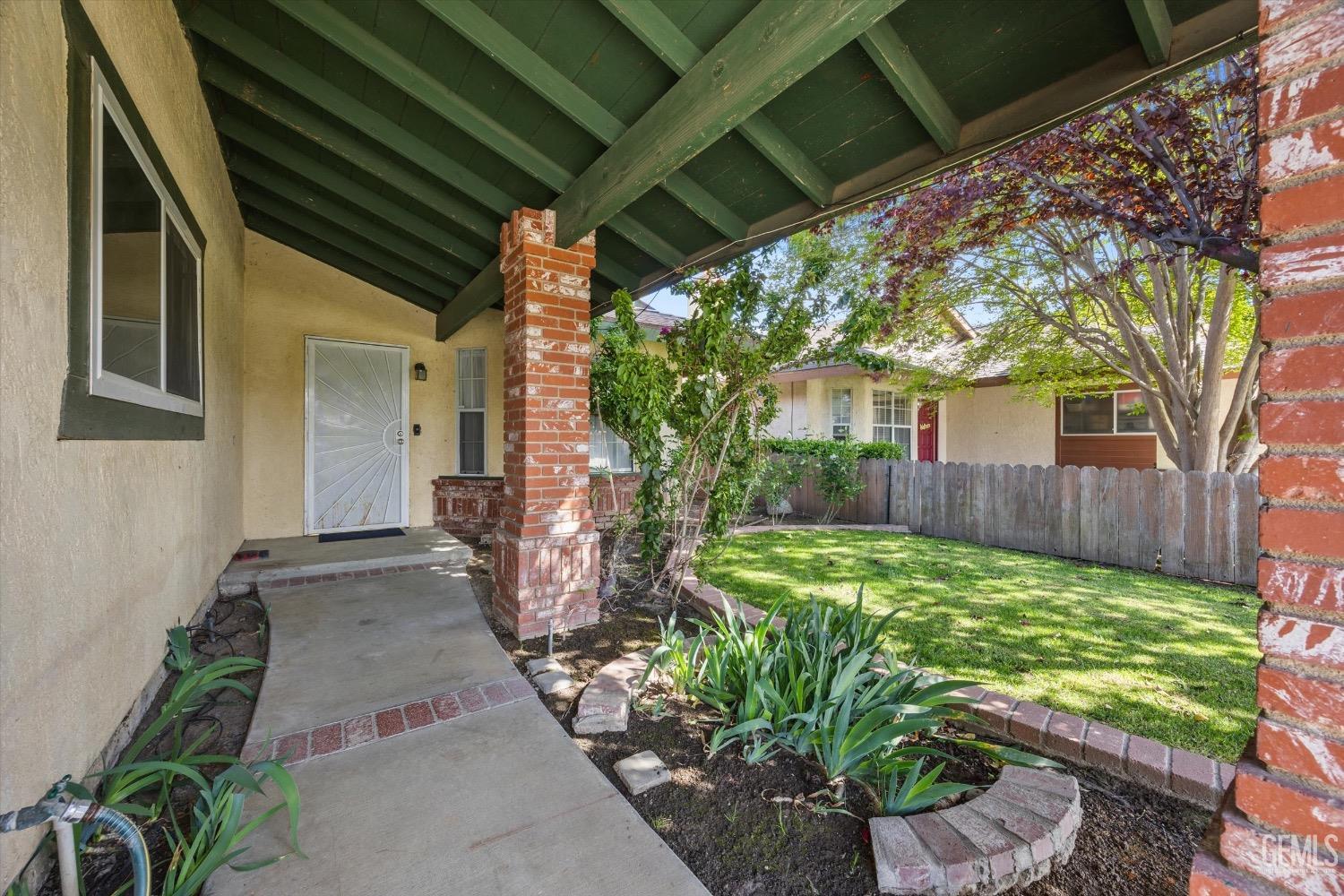 Undisclosed Address Bakersfield, CA 93311 - Photo 11 of 38