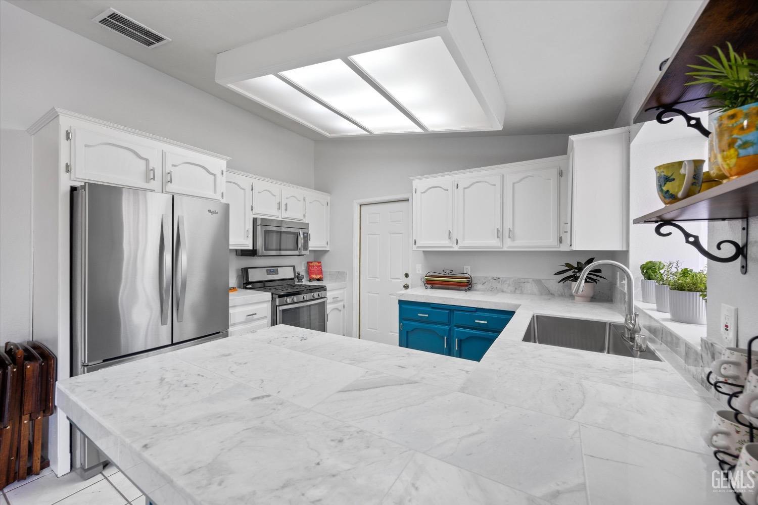 Undisclosed Address Bakersfield, CA 93311 - Photo 20 of 38