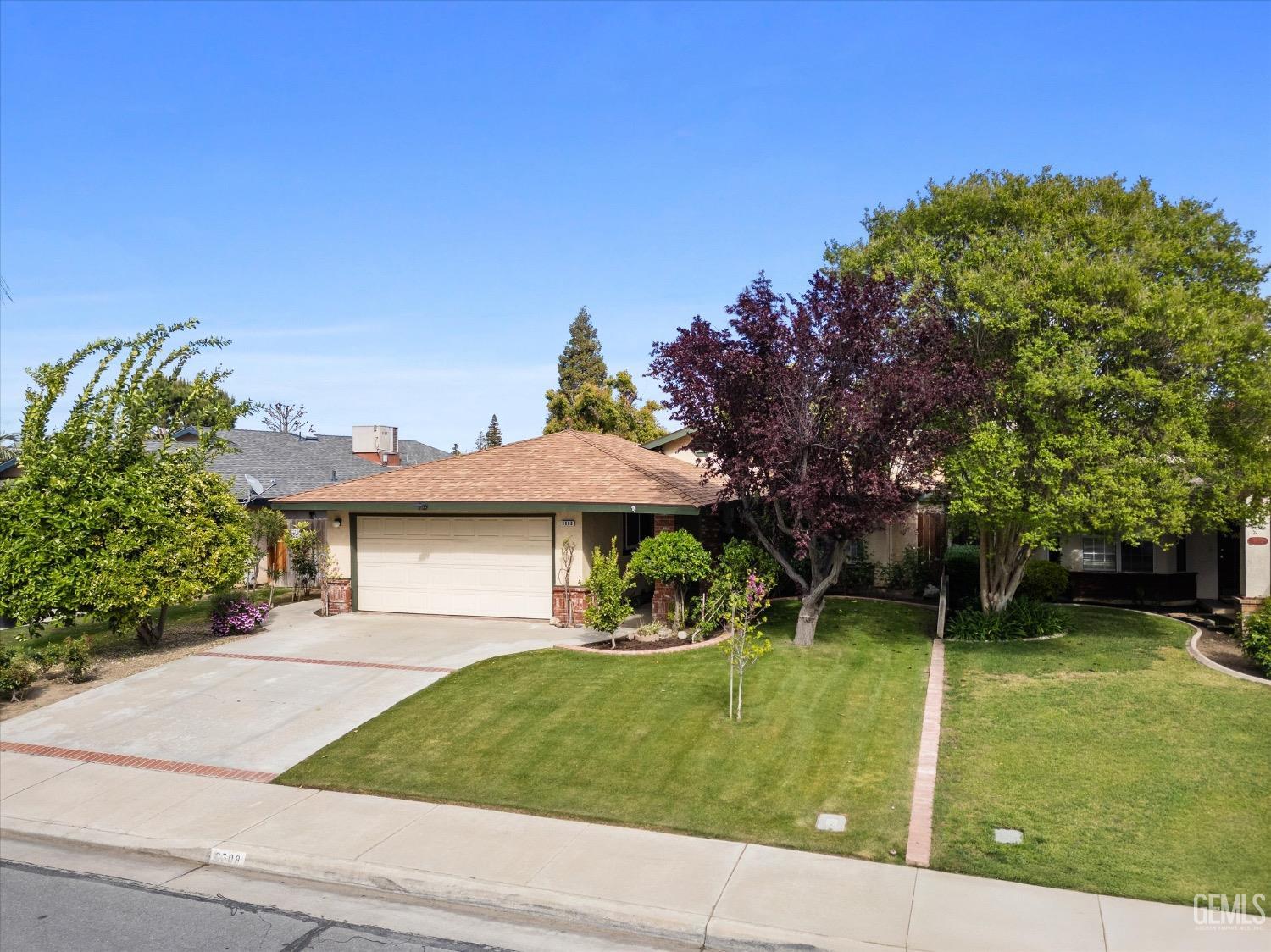 Undisclosed Address Bakersfield, CA 93311 - Photo 4 of 38