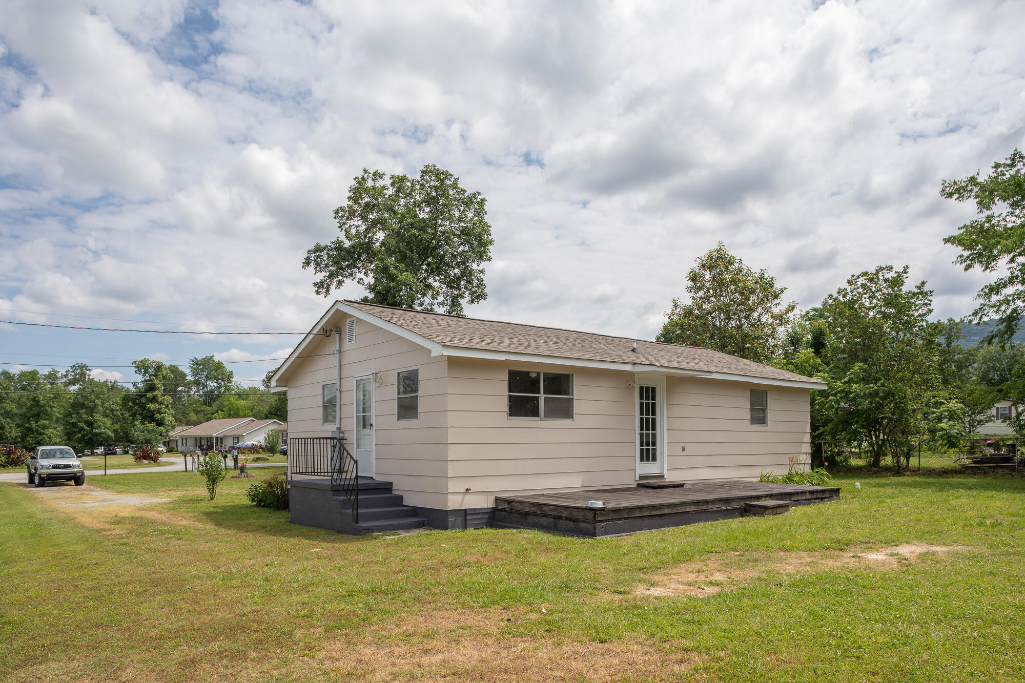 350 Gulch Road Trenton, GA 30752 - Photo 20 of 26 20230601_350Gulch__HoltWebb_0105
