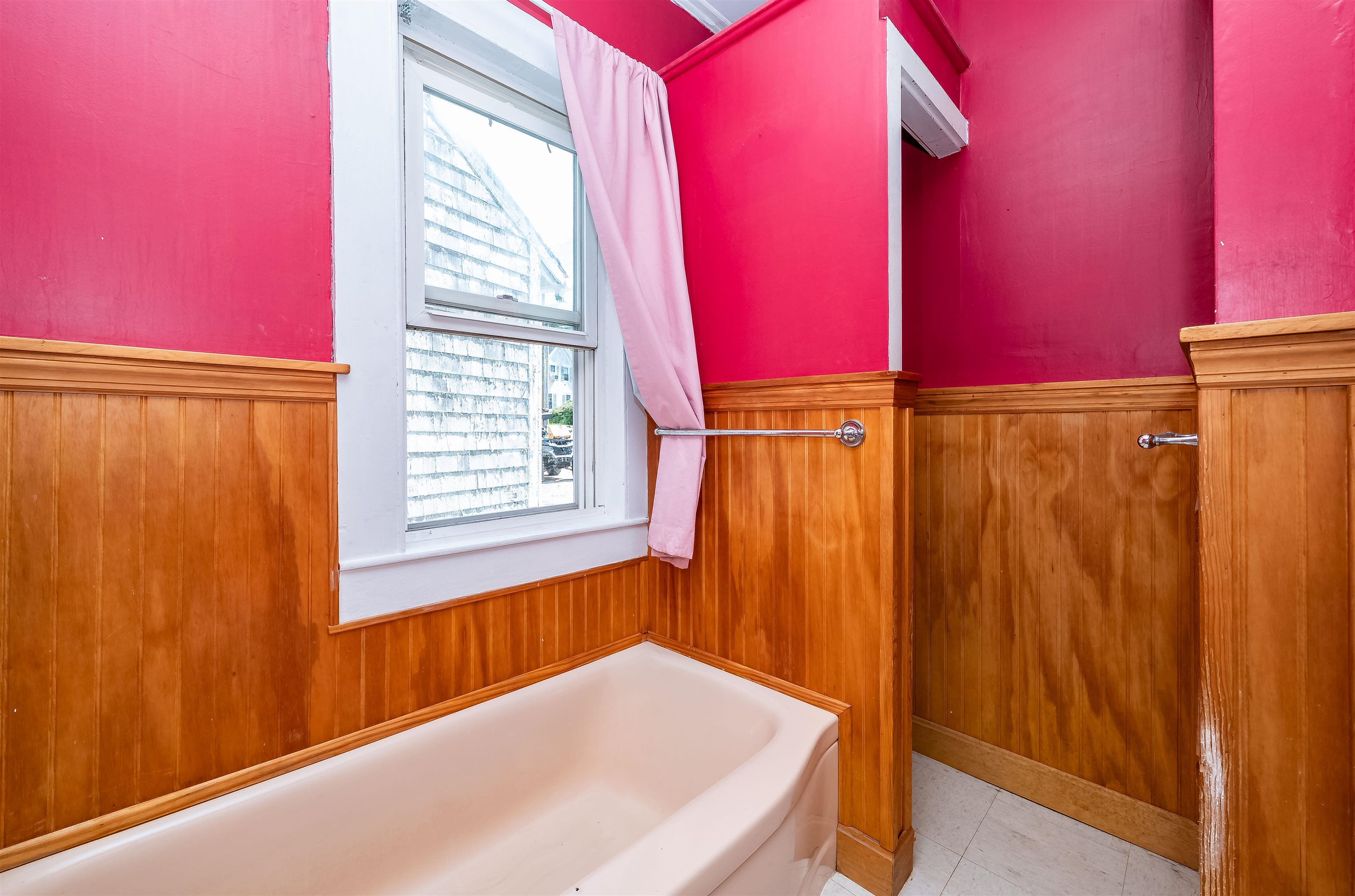 159 Main Street Wakefield, NH 03887 - Photo 14 of 28