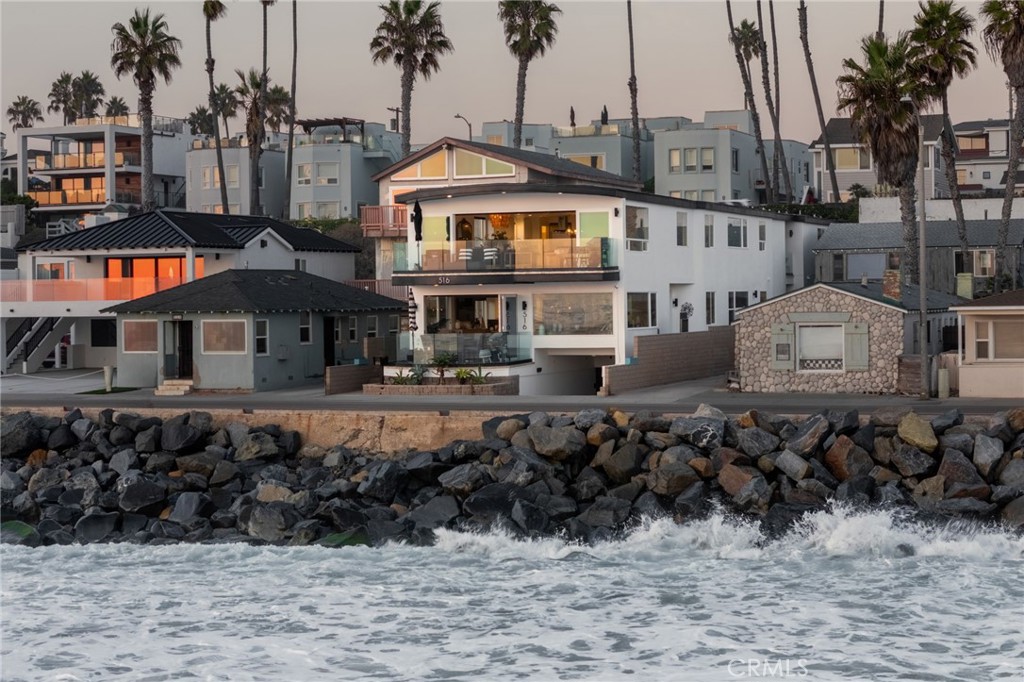 516 South The Strand Oceanside, CA 92054 - Photo 2 of 75
