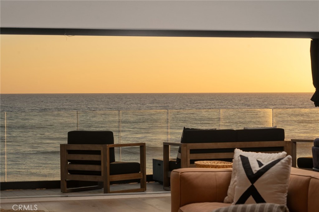 516 South The Strand Oceanside, CA 92054 - Photo 3 of 75