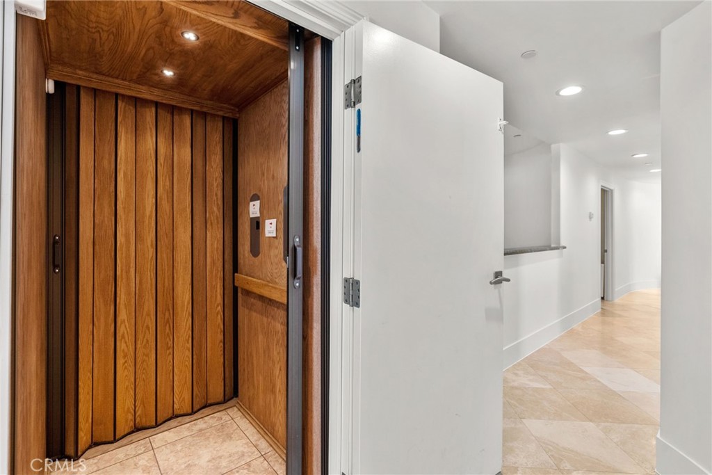 516 South The Strand Oceanside, CA 92054 - Photo 67 of 75 Elevator