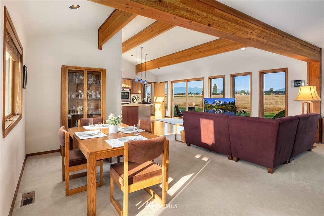 16795 Beaver Marsh Road Mount Vernon, WA 98273 - Photo 4 of 40 Gallery Image 4