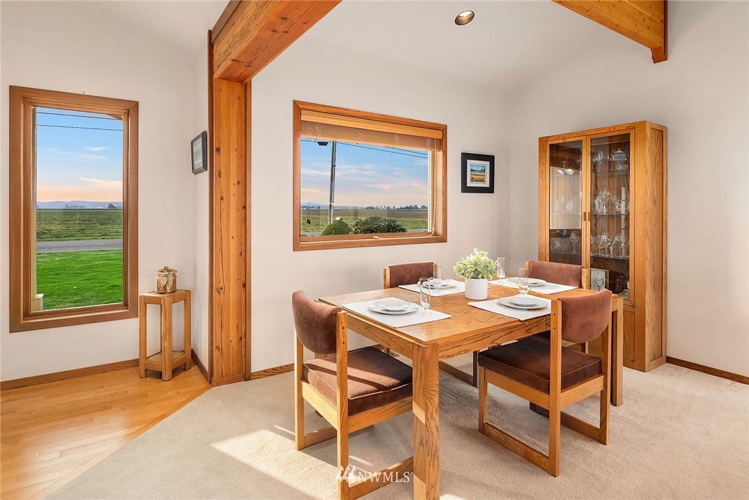 16795 Beaver Marsh Road Mount Vernon, WA 98273 - Photo 5 of 40 Gallery Image 5