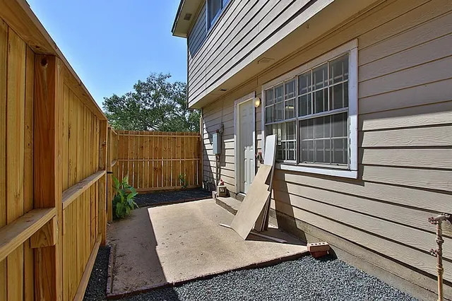 a view of deck with patio