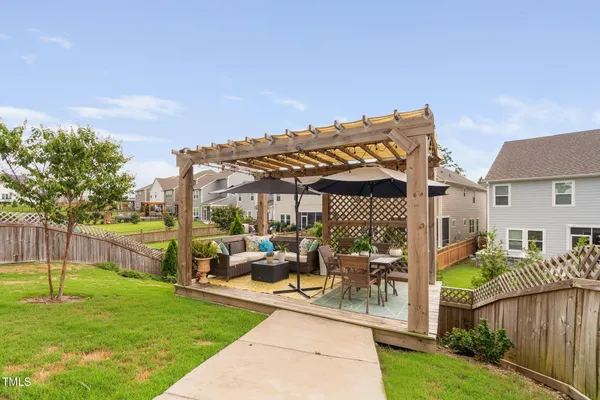 $632,500 | 233 Sage Oak Lane, Holly Springs, NC 27540