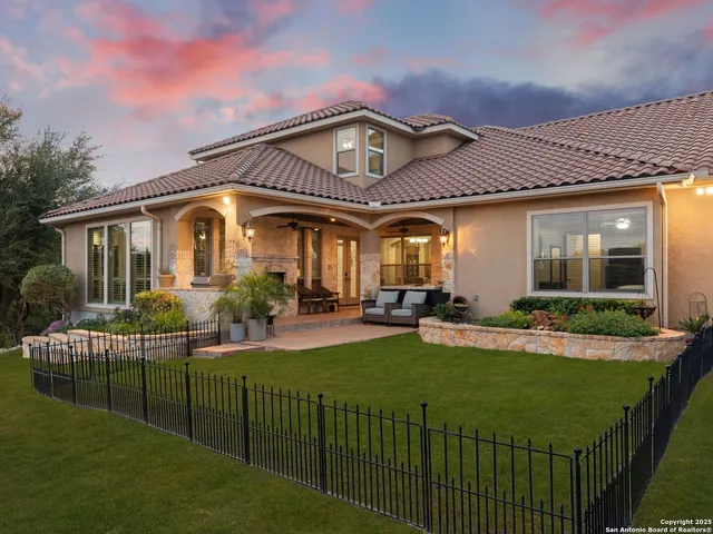 $950,000 | 1504 Red Cloud Peak, Canyon Lake, TX 78133