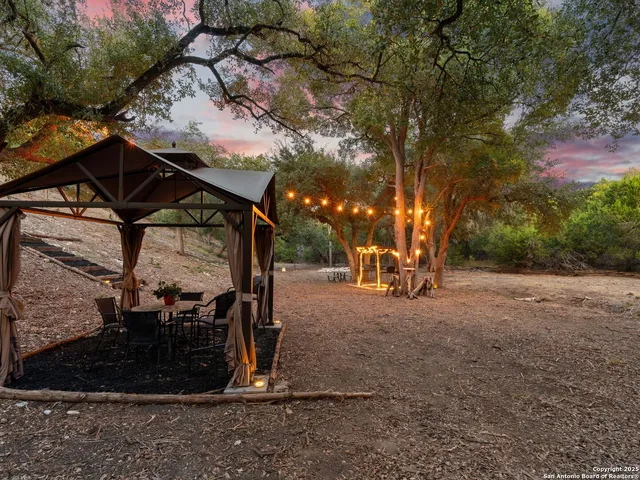 $950,000 | 1504 Red Cloud Peak, Canyon Lake, TX 78133