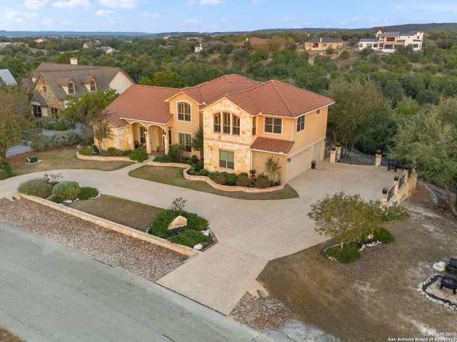 $950,000 | 1504 Red Cloud Peak, Canyon Lake, TX 78133