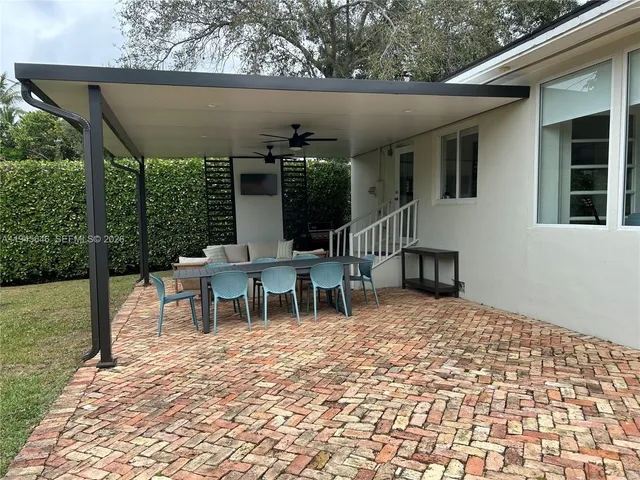$7,950 | 1240 South Alhambra Circle, Coral Gables, FL 33146