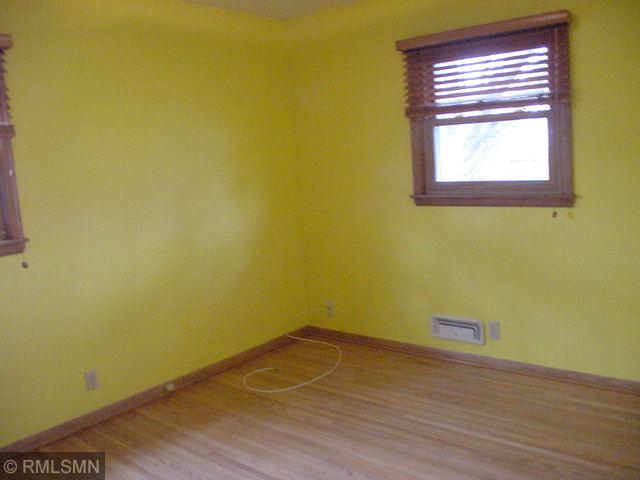 10624 Verdi Road Bloomington, MN 55431 - Photo 14 of 21