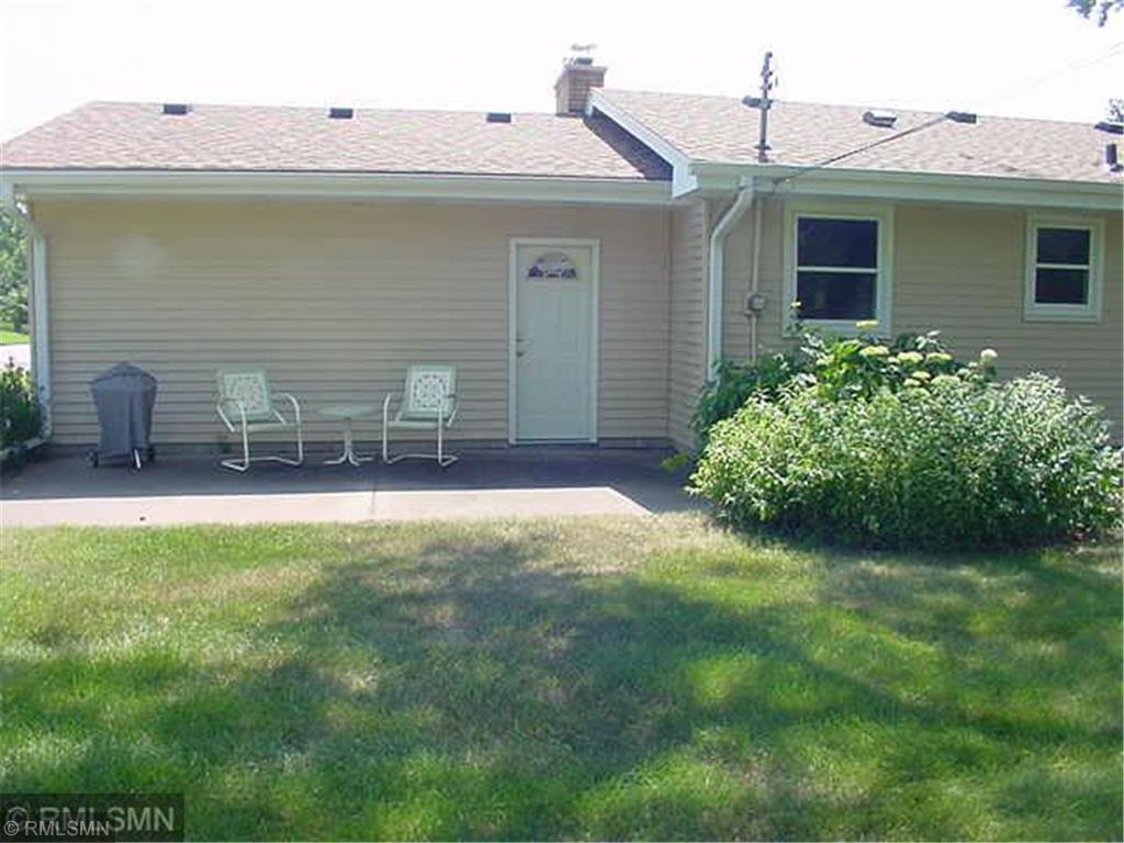 10624 Verdi Road Bloomington, MN 55431 - Photo 3 of 21