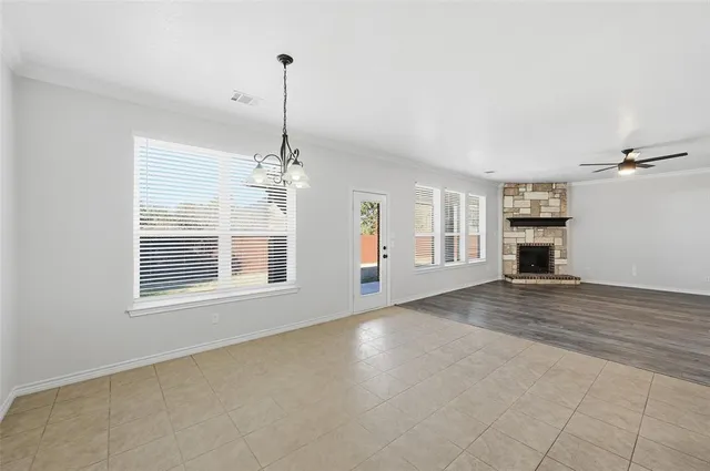 $375,000 | 851 Valley Ridge Road, Burleson, TX 76028