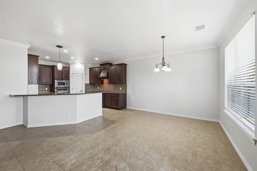 851 Valley Ridge Road Burleson, TX 76028 - Photo 16 of 38