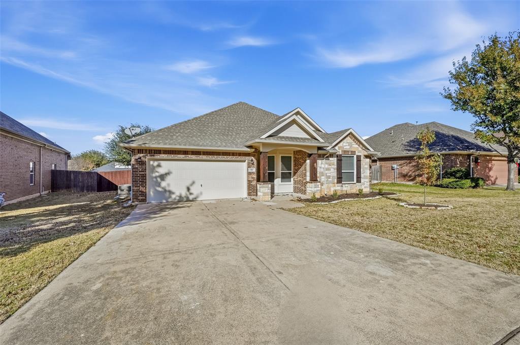 851 Valley Ridge Road Burleson, TX 76028 - Photo 2 of 38