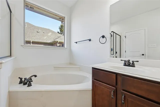 $375,000 | 851 Valley Ridge Road, Burleson, TX 76028