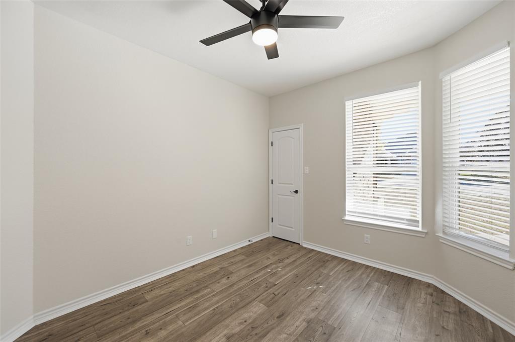 851 Valley Ridge Road Burleson, TX 76028 - Photo 24 of 38