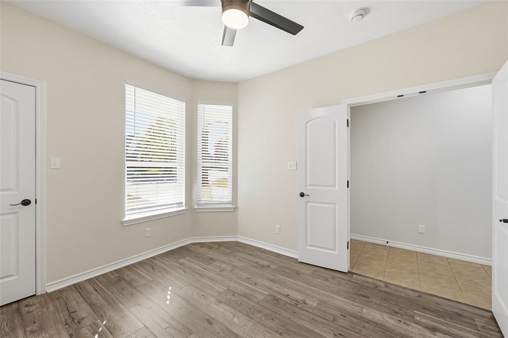 851 Valley Ridge Road Burleson, TX 76028 - Photo 25 of 38