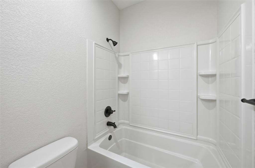 851 Valley Ridge Road Burleson, TX 76028 - Photo 27 of 38