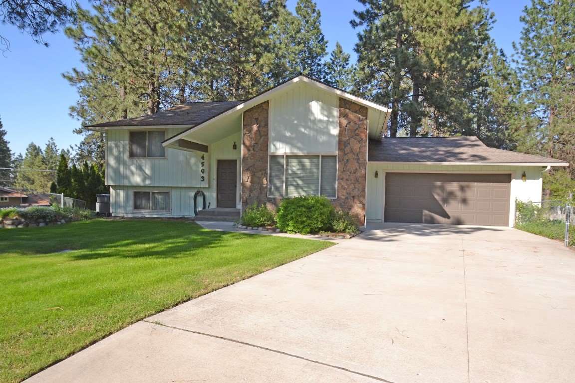 4503 South Bowdish Road Spokane, WA 99206 - Photo 1 of 19