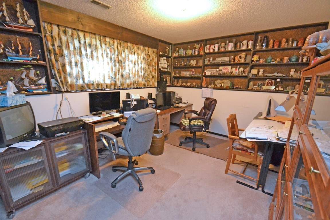 4503 South Bowdish Road Spokane, WA 99206 - Photo 15 of 19