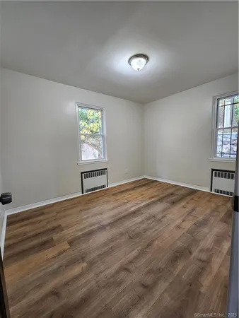 $2,100 | 126 Goddard Avenue, Unit B, Bridgeport, CT 06610