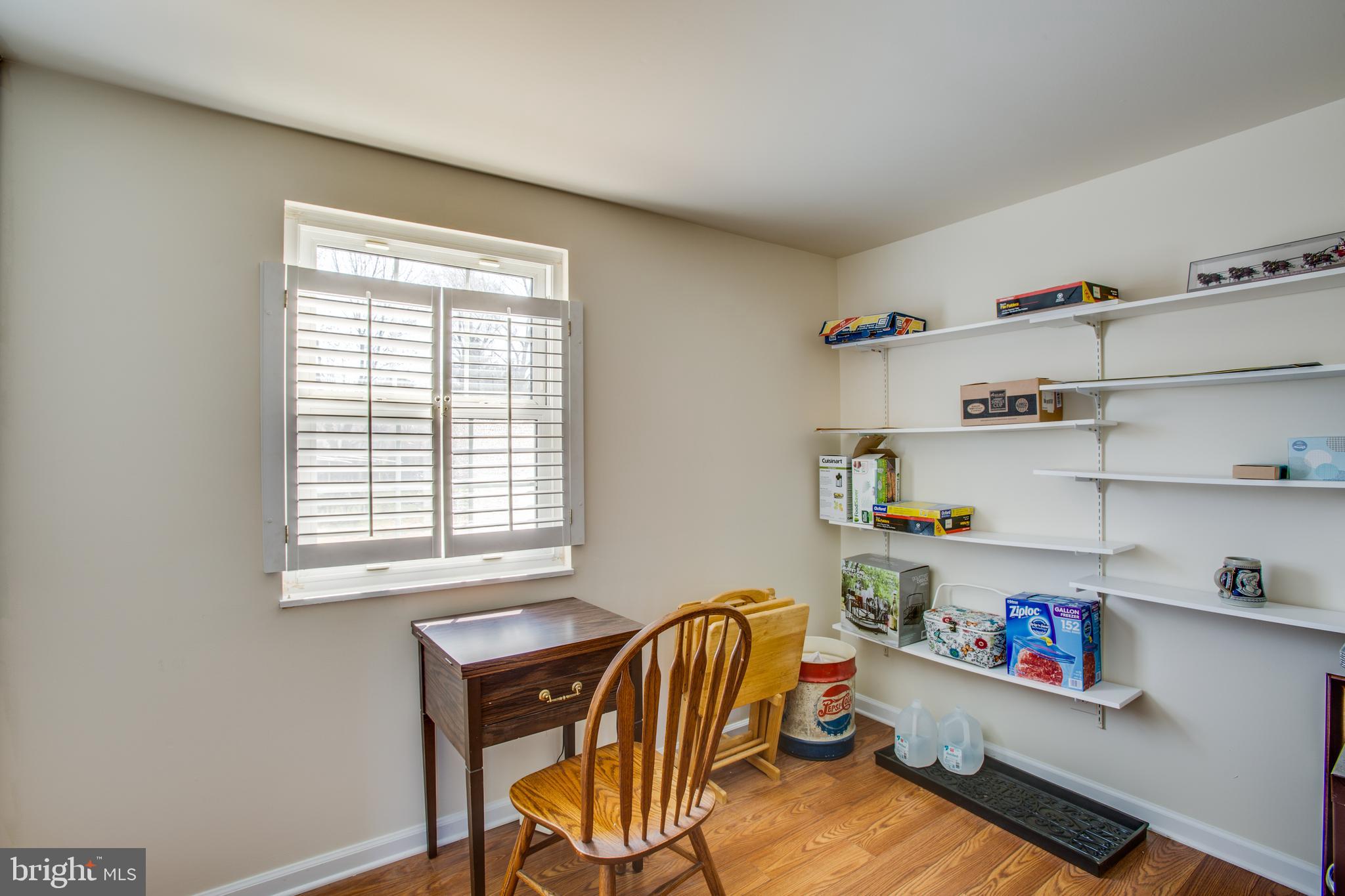 132 North Garfield Road Sterling, VA 20164 - Photo 23 of 38 Gallery Image 23