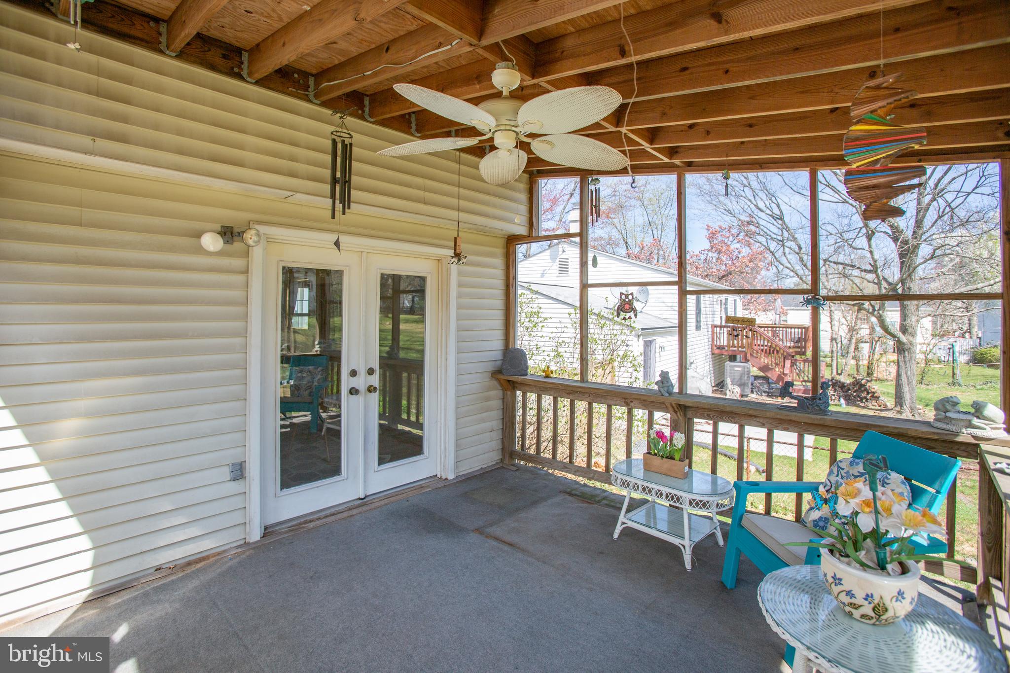 132 North Garfield Road Sterling, VA 20164 - Photo 29 of 38 Gallery Image 29
