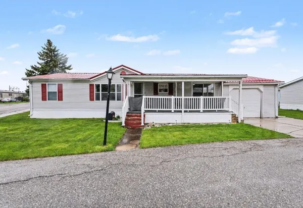$59,900 | 7353 Bagpipe Drive, Alma, MI 48801