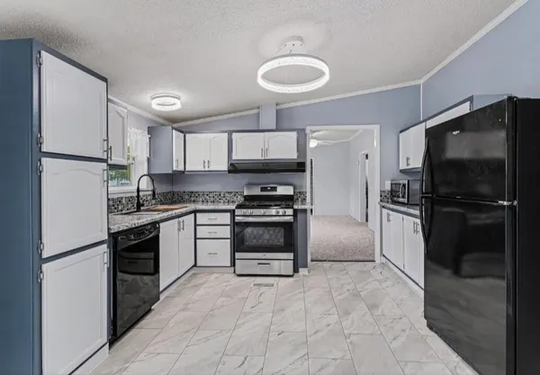 $59,900 | 7353 Bagpipe Drive, Alma, MI 48801