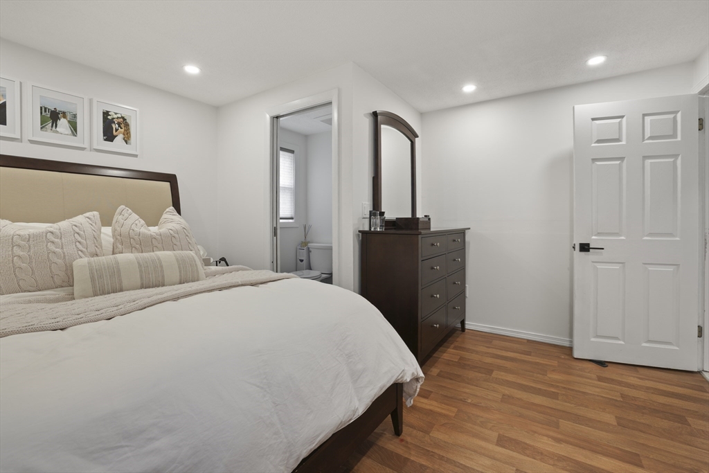 15 Riverside Court Norwood, MA 02062 - Photo 37 of 42