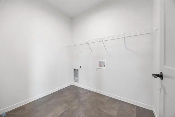 $499,900 | 8335 61st Street South, Horace, ND 58047