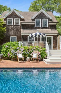 $2,495,000 | 63 Whooping Hollow Road, East Hampton, NY 11937